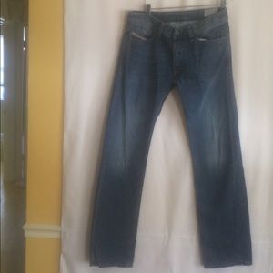 Diesel Viker Regular Straight 30x32 Medium Wash